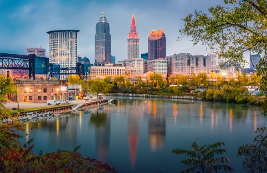 Aluguel de carros baratos em Cleveland