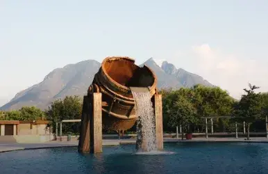 Aluguel de carros baratos em Monterrey