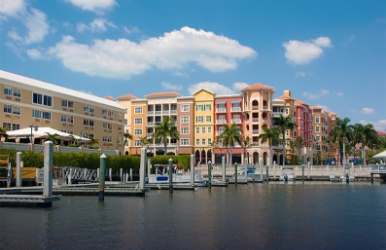 Cheap car rental in Naples