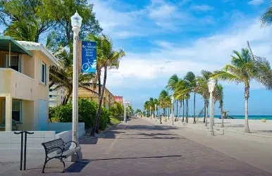 Car rentals in  Hollywood FL