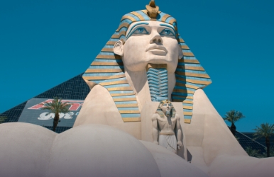 Rent a car at Luxor Las Vegas
