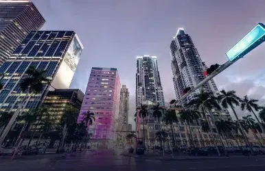 Aluguel de carros em Downtown Miami