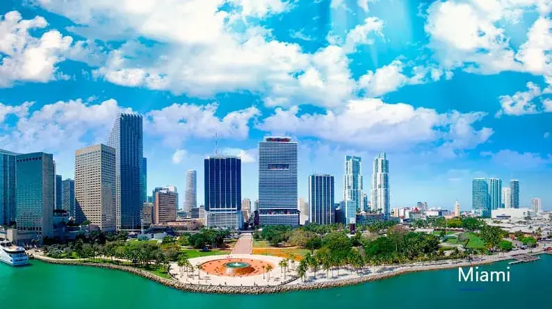 Qual é o melhor local da Alamo para alugar um carro em Miami?