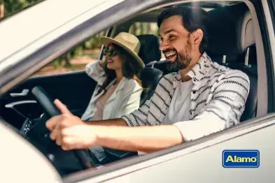 Onde ficam as filiais da Alamo em Nova York?