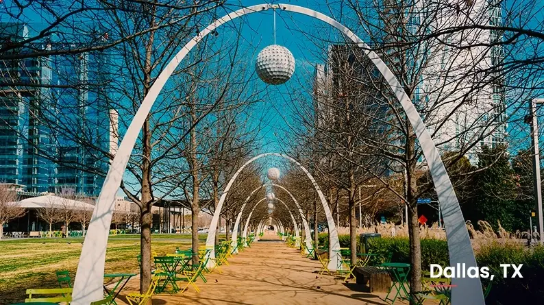 Discover the wonders of Dallas in a Payless rental car