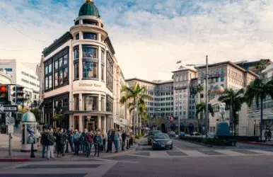 Renta de SUVs en Beverly Hills a precios baratos