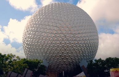Rent economy SUVs at Disney, Orlando