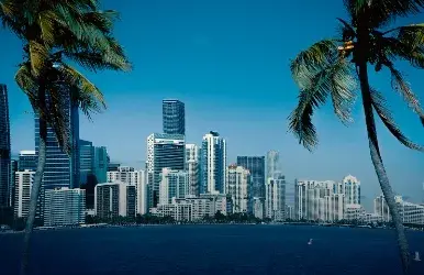 Alquiler de autos convertibles en el Downtown de Miami