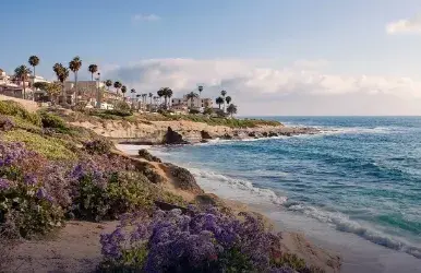 Rent a convertible in La Jolla, CA