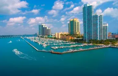 Alquilar coches cerca a Miami Beach