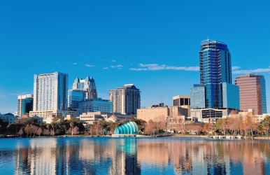 Aluguel de carros elétricos em Downtown Orlando