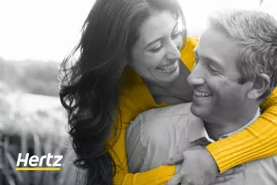 Aprenda sobre a história de Dallas enquanto passeia pela cidade com um carro da Hertz