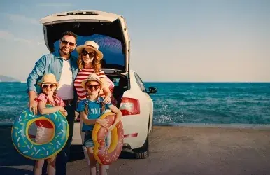 Alugue um carro Hertz no Porto Everglades em Fort Lauderdale