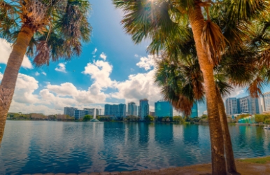 Rent a car with Hertz in Downtown Orlando