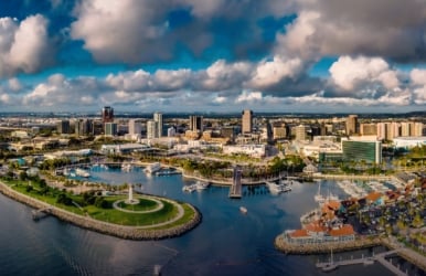 Rent a cheap car in Long Beach