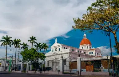 Cheap car rental in Costa Rica