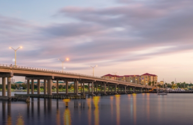 Find a rental car in Bradenton, Florida
