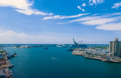 Rent a car at Port Canaveral