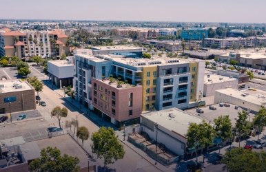 Pick up your luxury rental car in Downey