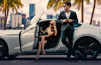 Luxury car rentals in Miami Beach