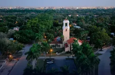 Rent a car with National in Coral Gables