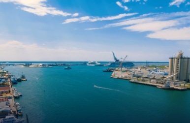 Rent a car with National at Port Canaveral