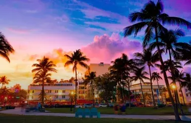 Rent a car to explore South Beach