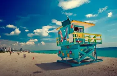 Rentar carros en la playa de South Beach, Miami