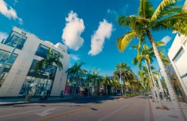 Rent a car in Beverly Hills, California